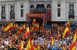 Tây Ban Nha: Biểu tình phản đối cuộc trưng cầu ý dân bất hợp pháp tại Catalunya